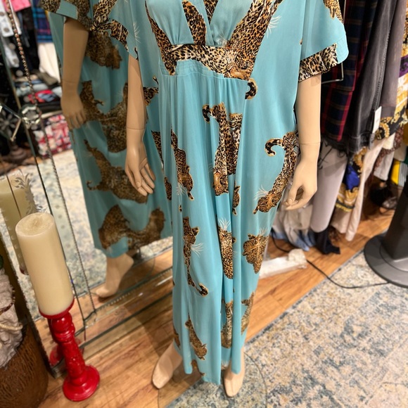 Vintage Animal Print Maxi Dress Kimono Inspired short sleeves size fits all - Picture 10 of 16